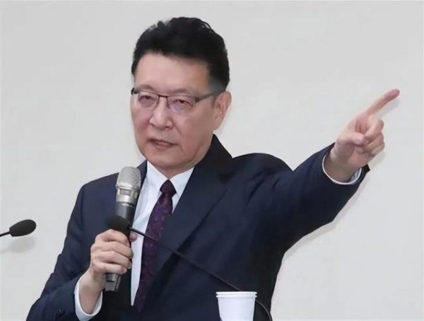 钱掌柜配资 赖清德好感度跌最多输给柯文哲，赵少康：民进党执政全面失败